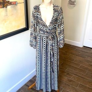 ESPRESSO LONG SLEEVE BOHO DRESS! SZ XL! Elasticize waist with belt.. gorgeous!